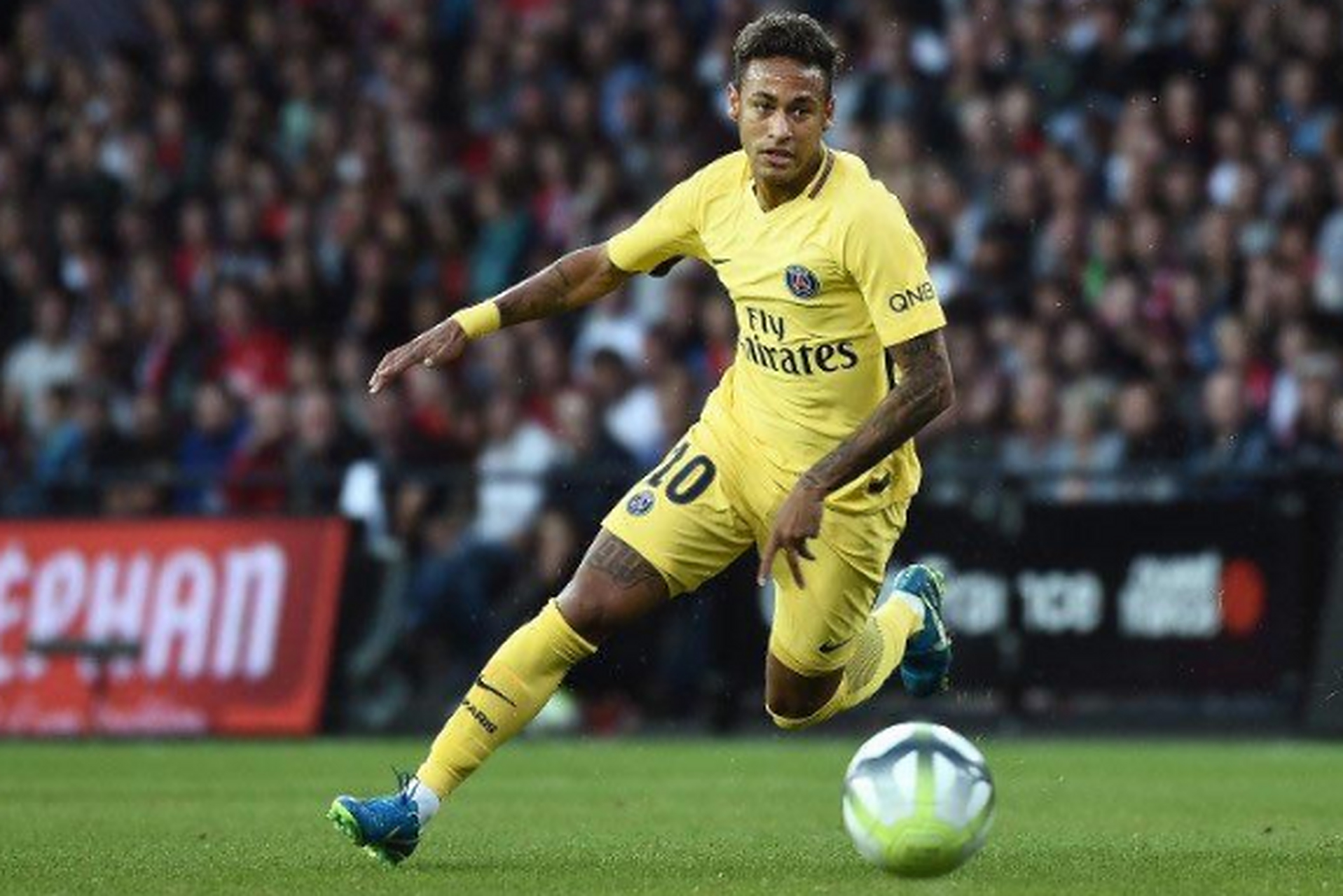 内马尔意外战胜TES，表现优异引爆全场！的简单介绍