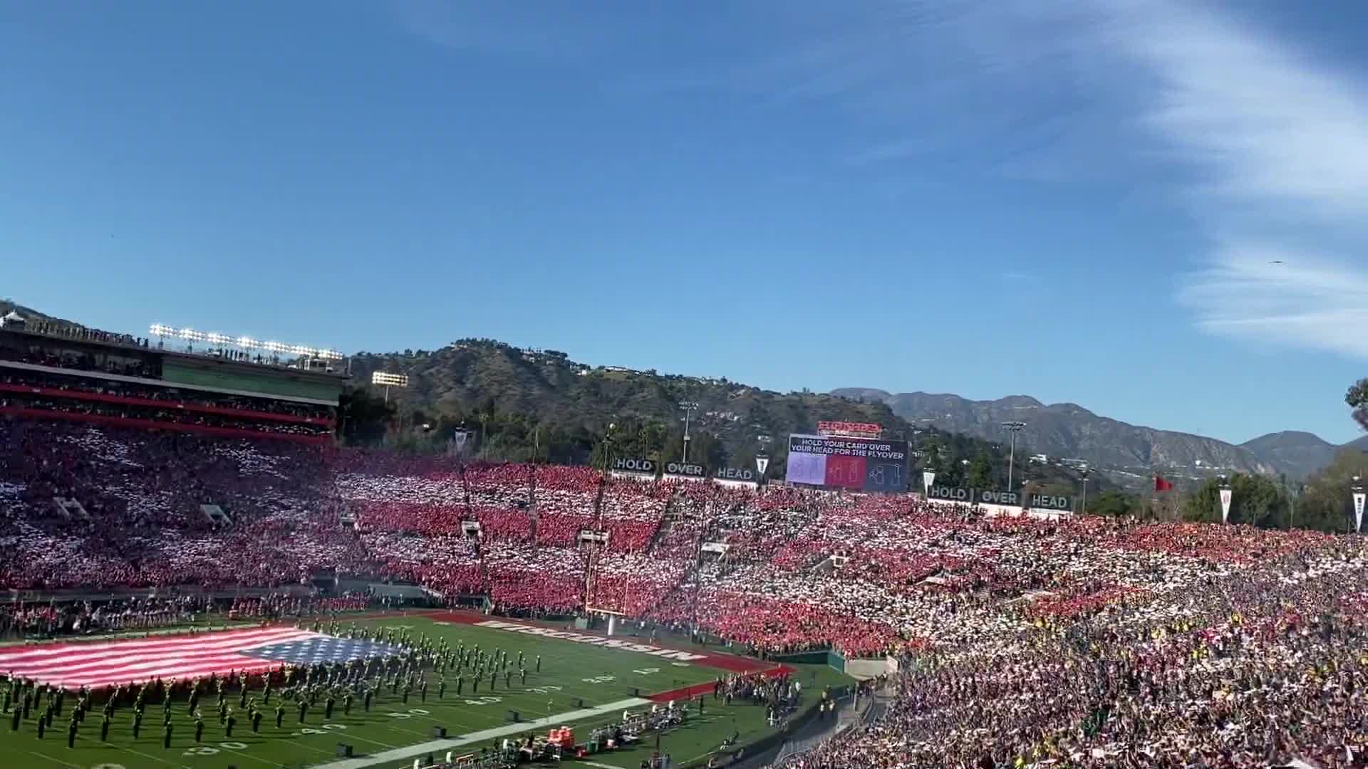 德罗巴重返赛场，持续失利首场状态出色，独行侠观众沸腾！