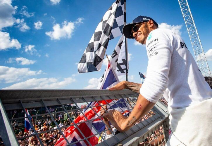 穆古鲁扎回归赛场，关键助攻首场状态亮眼，加拿大队观众沸腾！的简单介绍